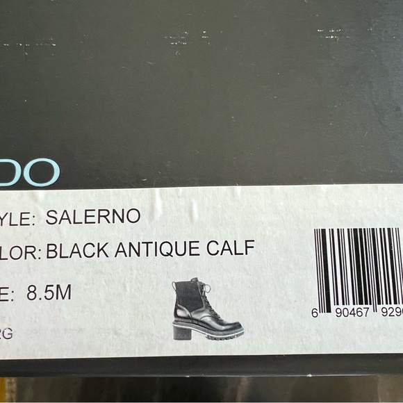 NIB Bernardo Salerno 8.5M Black Leather Lace Up Ankle Boots - Picture 8 of 8